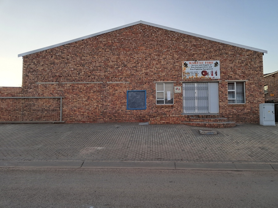 Commercial Property for Sale in Jeffreys Bay Industrial Eastern Cape